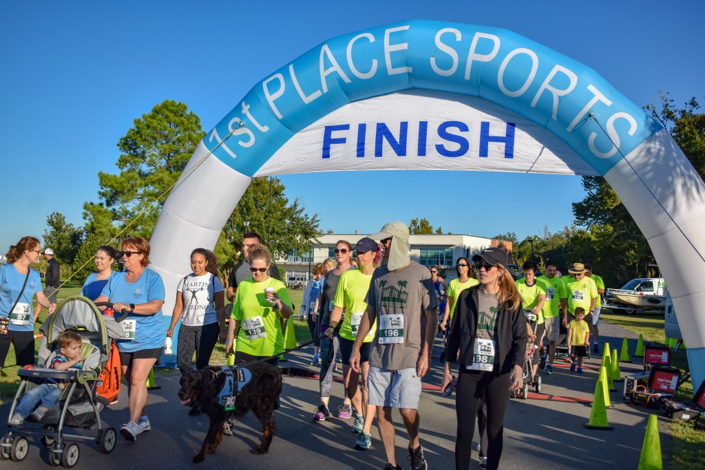 Runners at the finish line. 